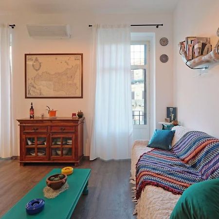La Casuzza Del Borgo - Porto - Politeama Apartment Palermo Bagian luar foto