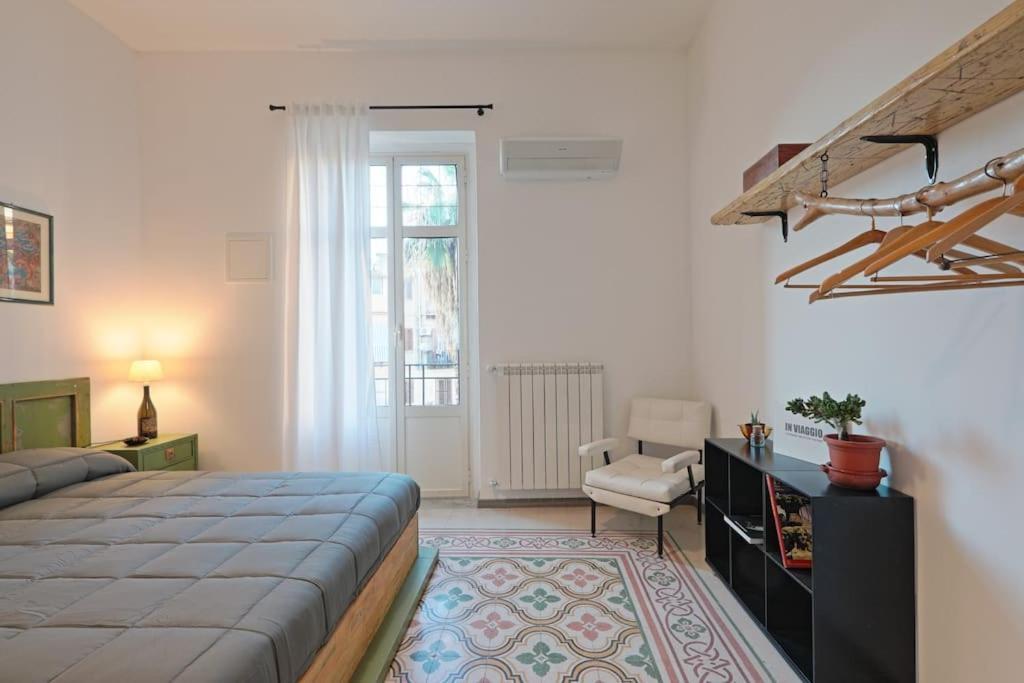 La Casuzza Del Borgo - Porto - Politeama Apartment Palermo Bagian luar foto