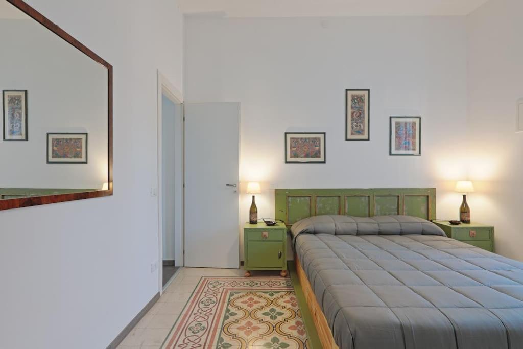 La Casuzza Del Borgo - Porto - Politeama Apartment Palermo Bagian luar foto