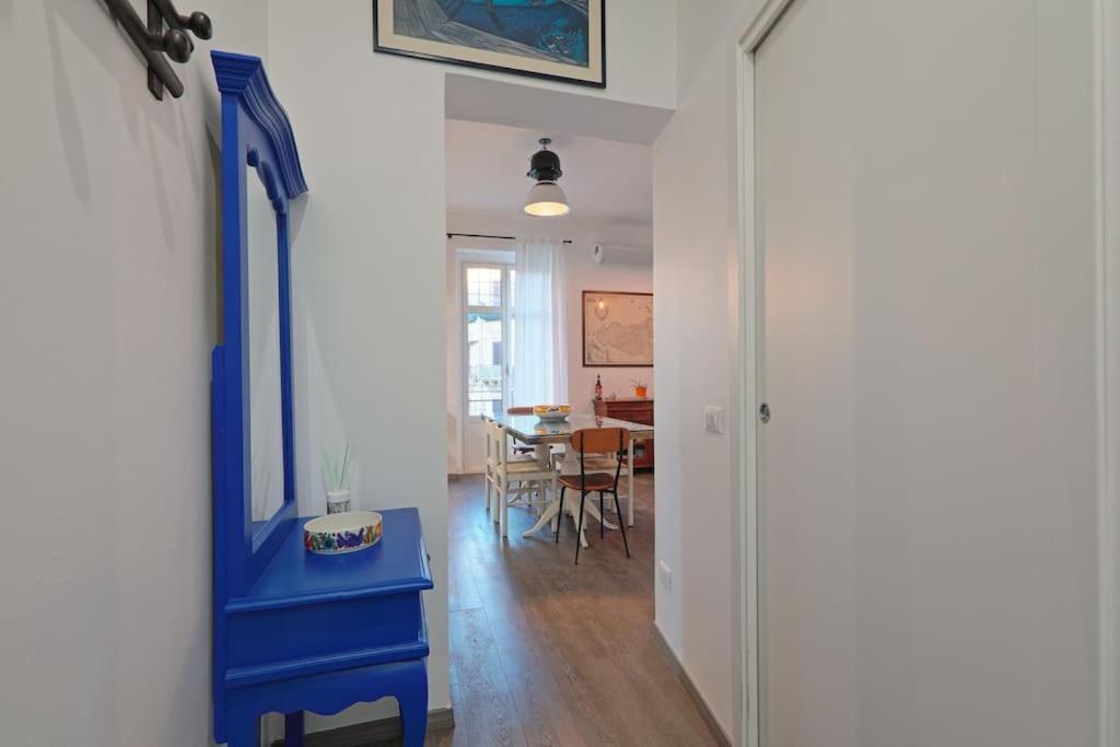 La Casuzza Del Borgo - Porto - Politeama Apartment Palermo Bagian luar foto