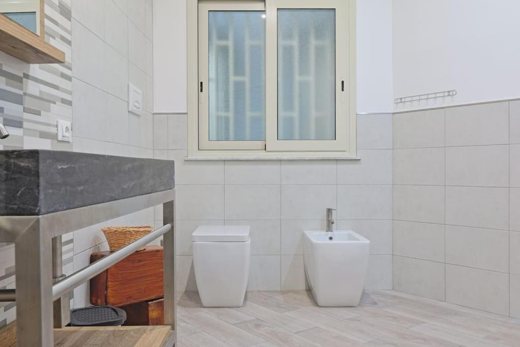 La Casuzza Del Borgo - Porto - Politeama Apartment Palermo Bagian luar foto