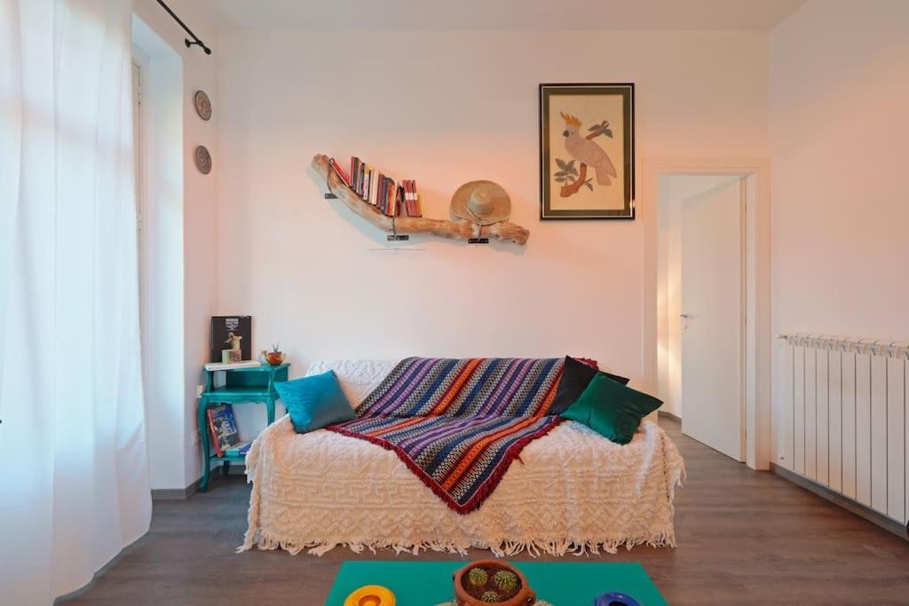 La Casuzza Del Borgo - Porto - Politeama Apartment Palermo Bagian luar foto